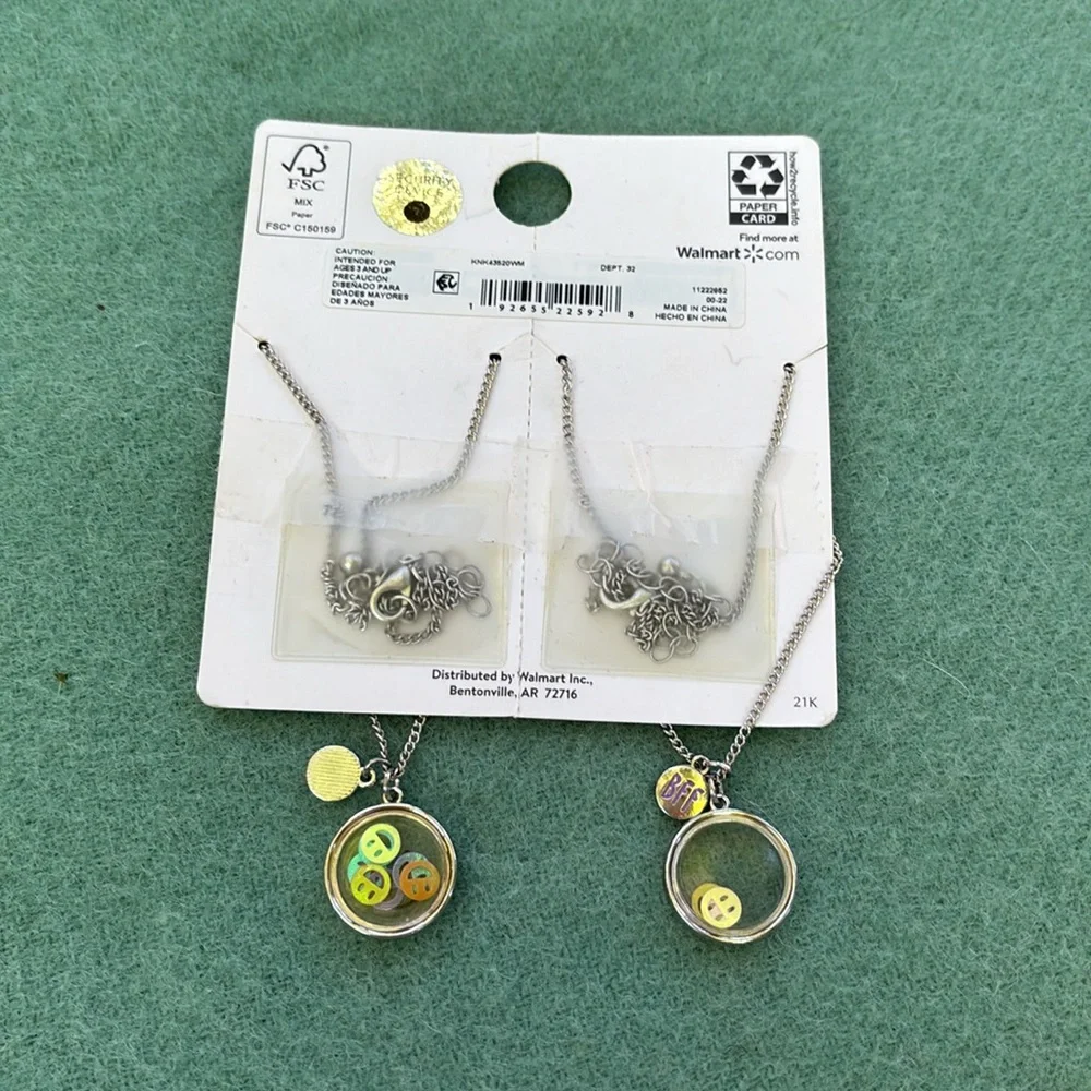 NWT Wonder Nation Silver Emoji BFF 16” Necklace + Extender Set Smiley Faces